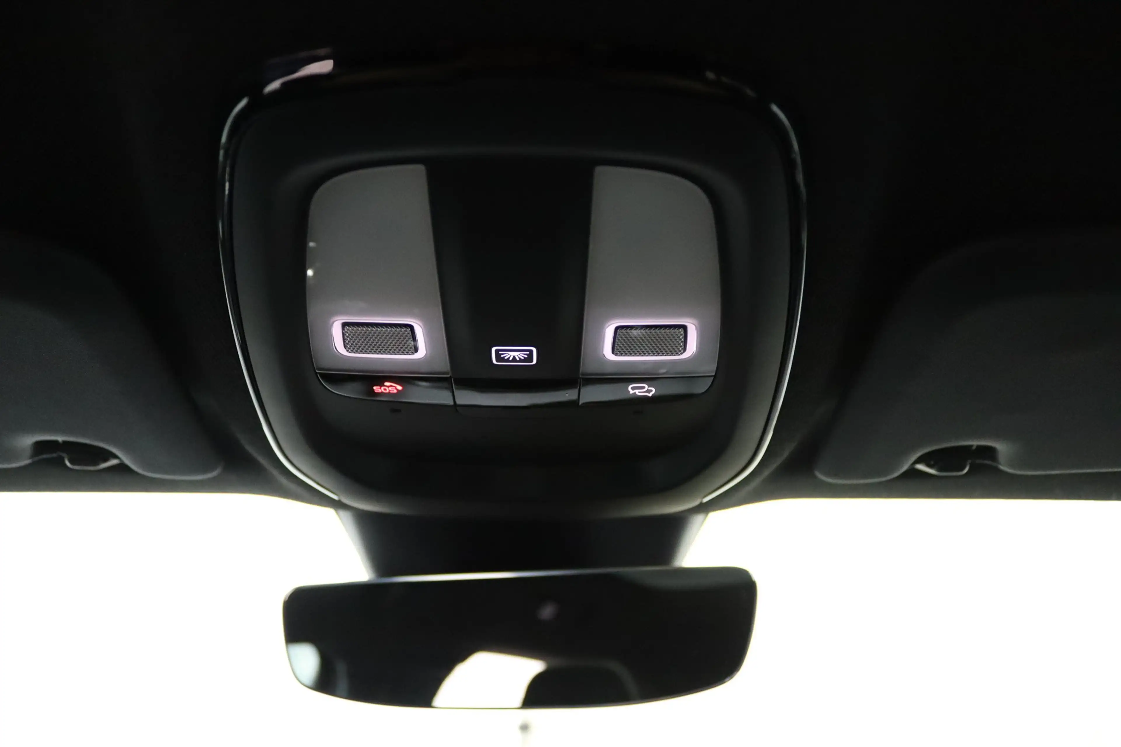 Volvo C40 Recharge Plus 69 kWh | Comfortstoel(en) | Cruise c — photo 38