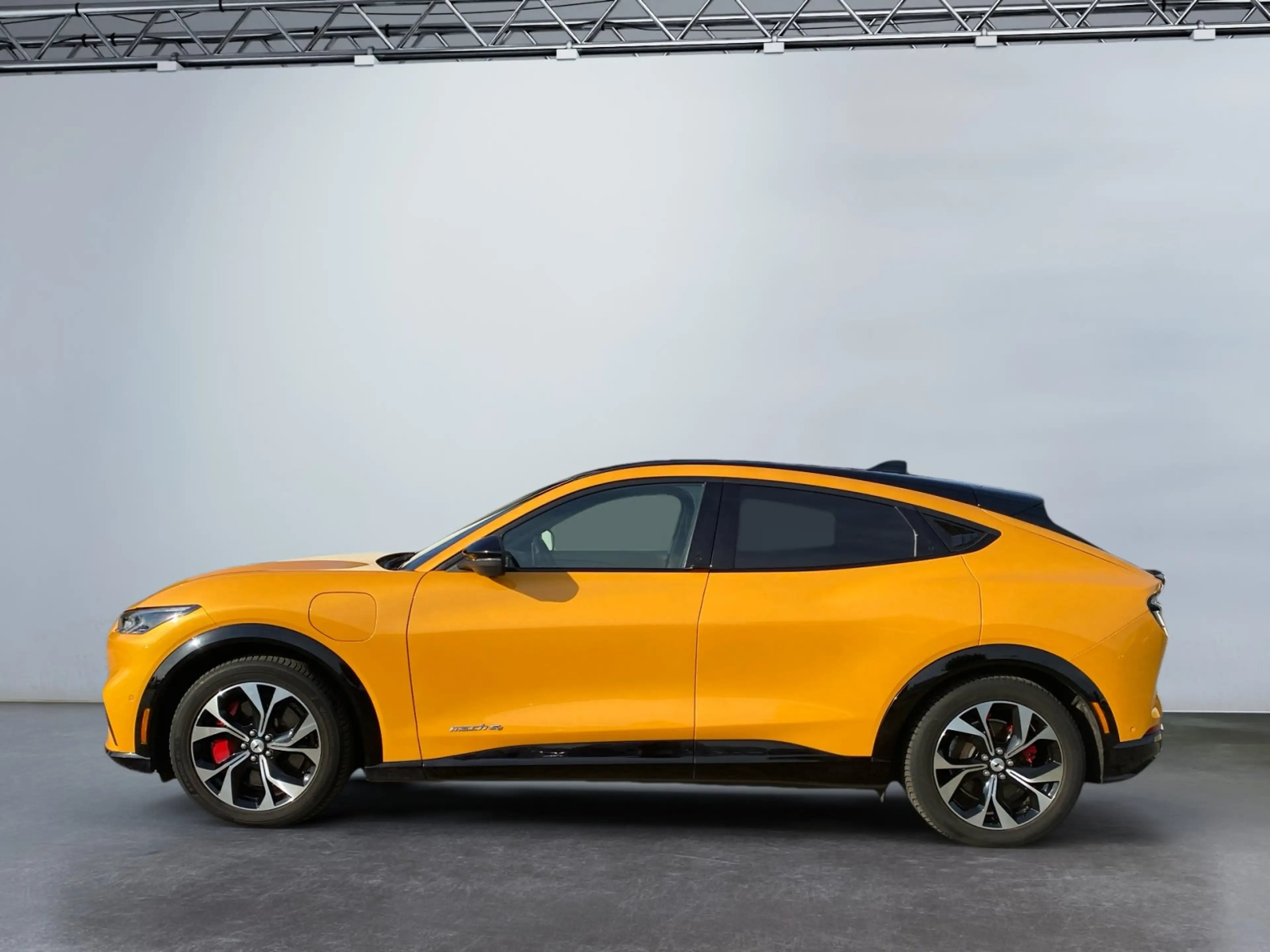 Ford Mustang Mach-E Premium 75kWh ACC+KAM360+B&O — photo 3