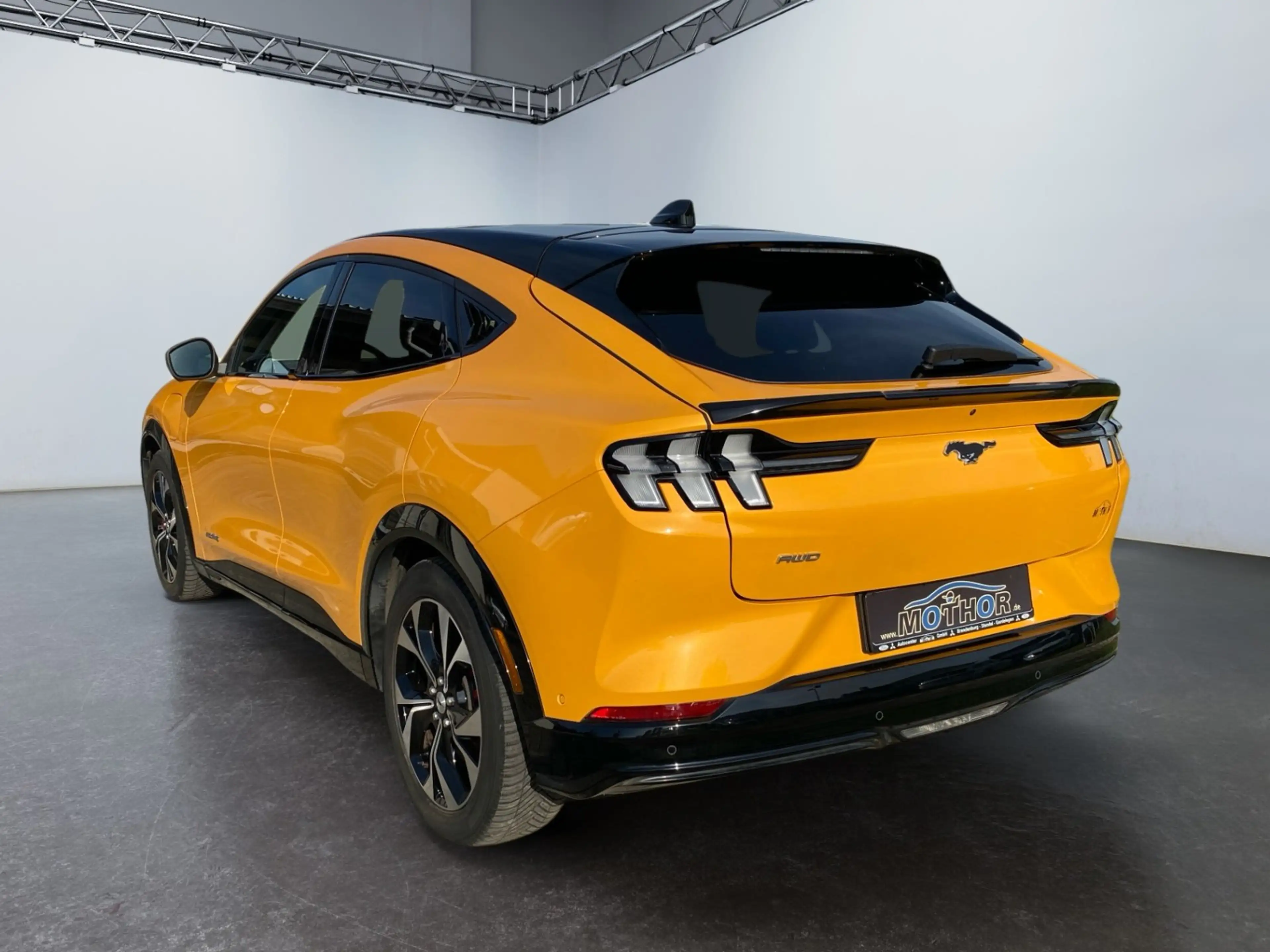 Ford Mustang Mach-E Premium 75kWh ACC+KAM360+B&O — photo 4