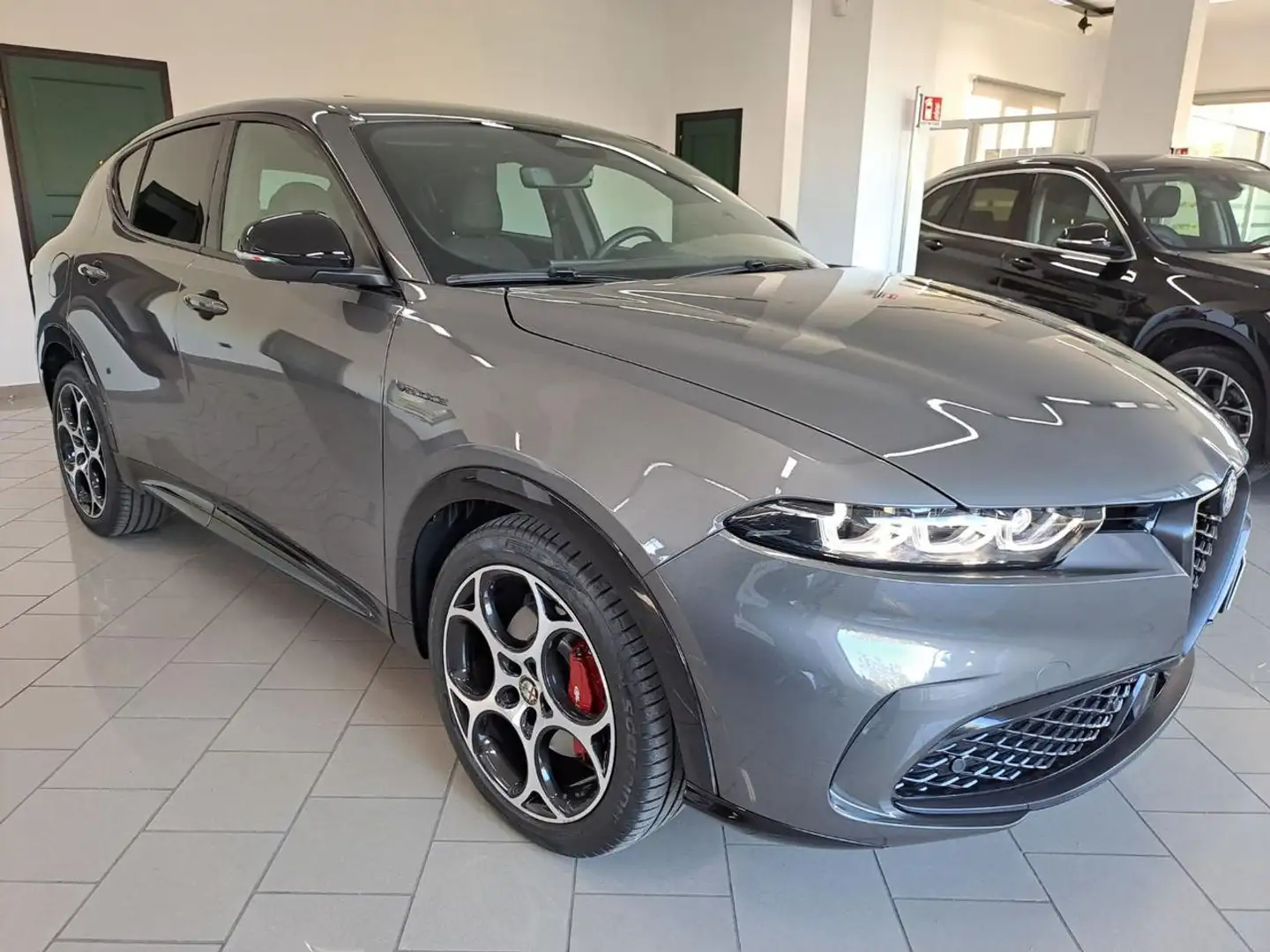 Alfa Romeo Tonale 1.6 diesel 130 CV TCT6 Veloce Grigio - 1
