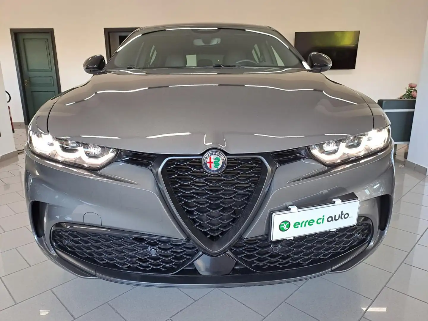 Alfa Romeo Tonale 1.6 diesel 130 CV TCT6 Veloce Grigio - 2
