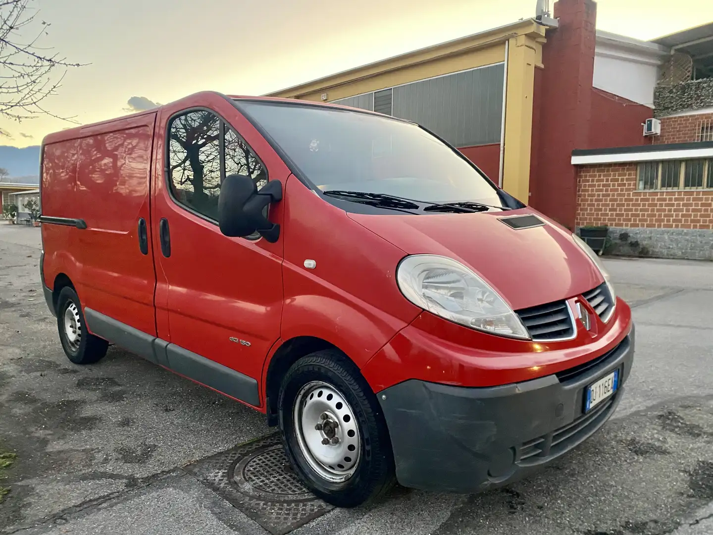 Renault Trafic 2.5 dCi /145cv Automatico Garanzia Frizione Nuova Rouge - 2