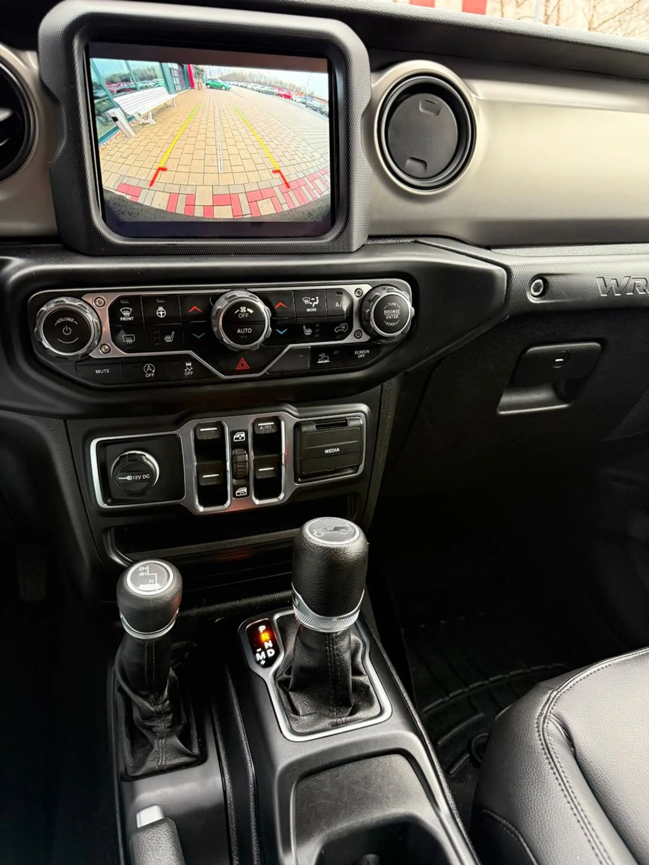 Jeep Wrangler 3.6 Sport 4x4 Navi Leder — photo 7