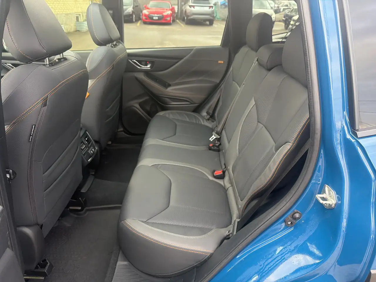Subaru Forester снимка Subaru Forester