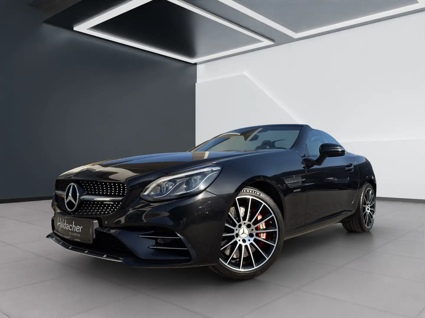 Mercedes-Benz SLC 43 AMG AMG SLC 43 AUT Shz Ambi AMG Pano RKam Schwarz - 2