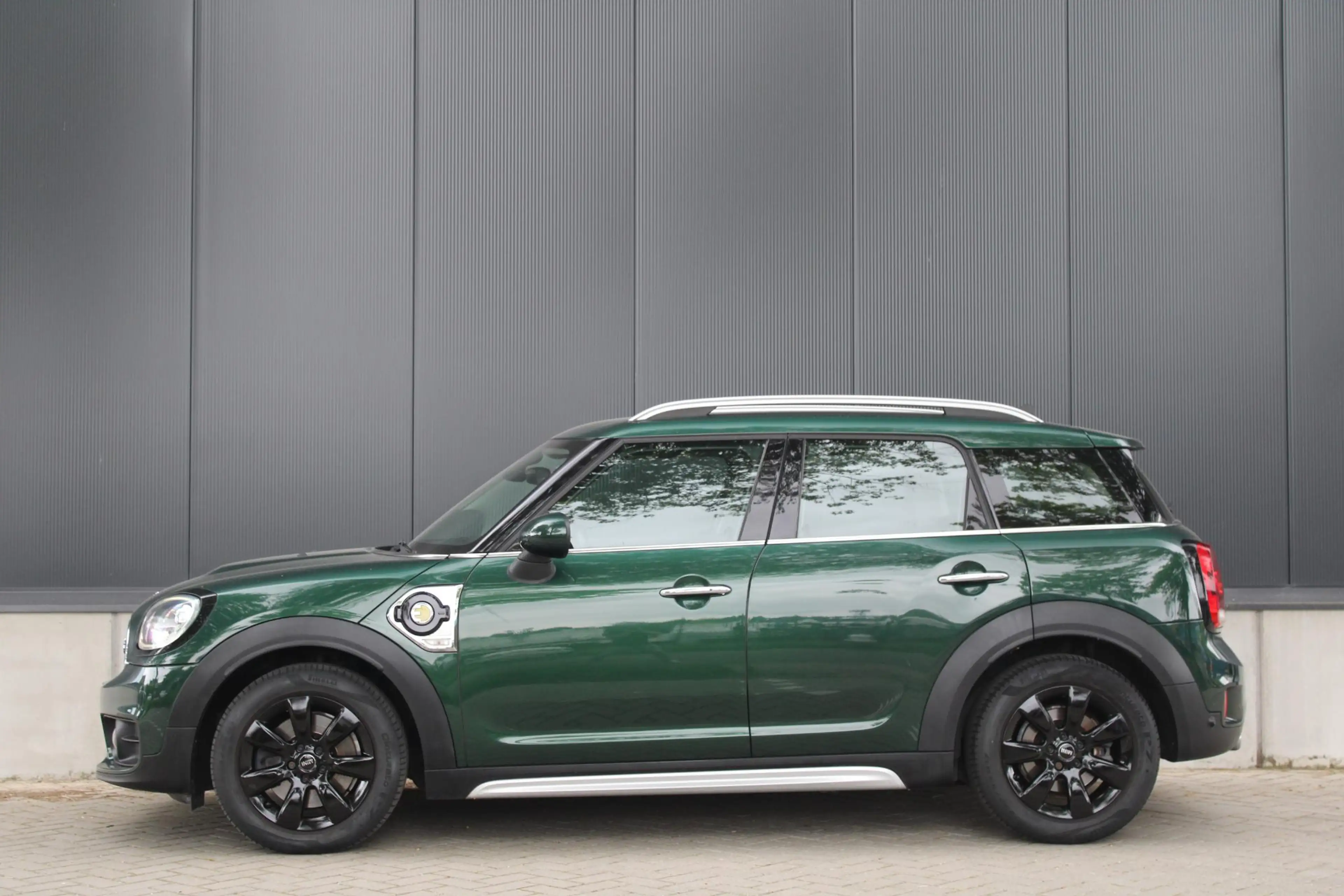 MINI Cooper SE Countryman 1.5 ALL4 Salt | Keyless | Navi. | DAB | Black Pack — photo 13