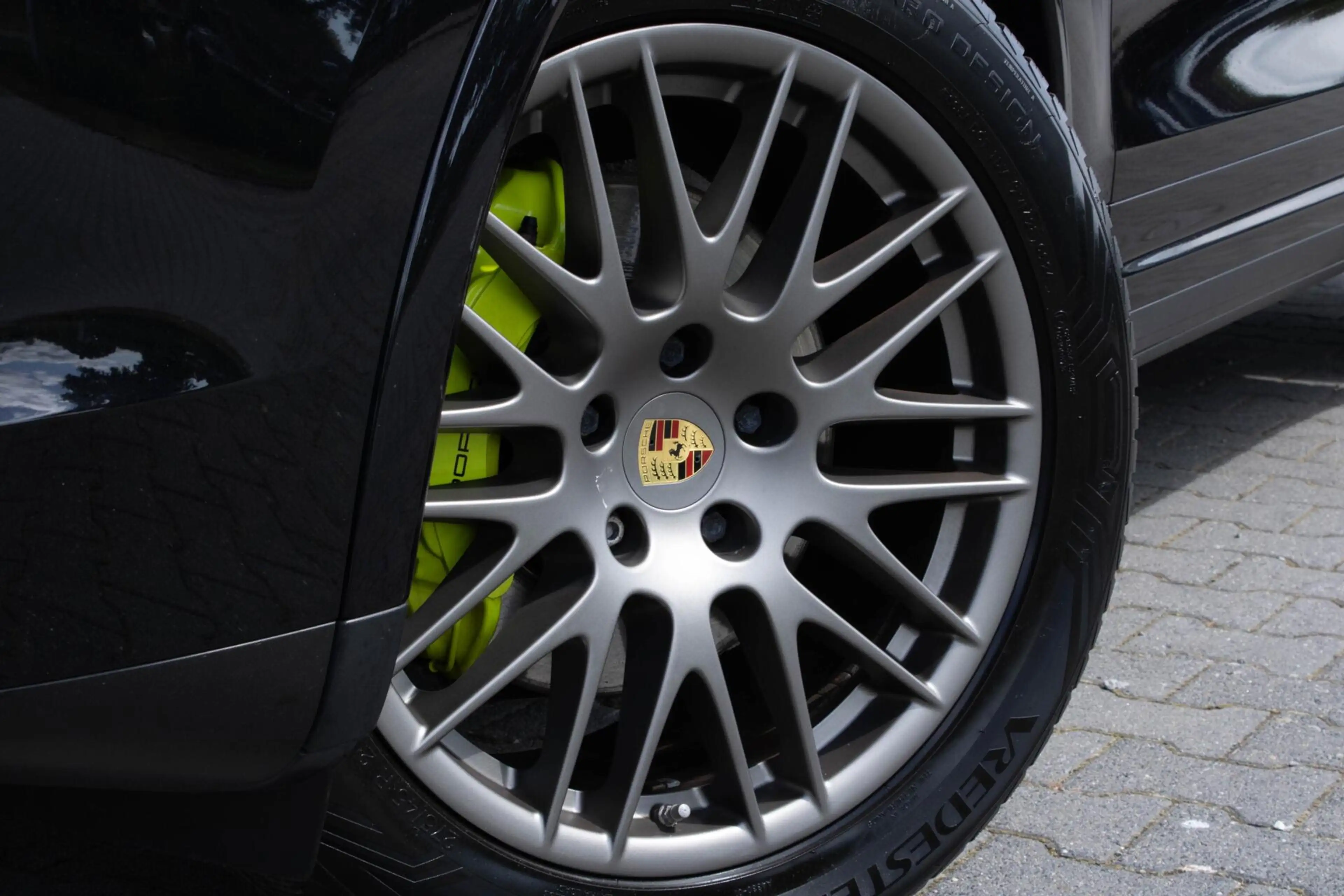 Porsche Cayenne 3.0 S E-Hybrid Platinum Edition|Pano|Stoelverwarmi — photo 7