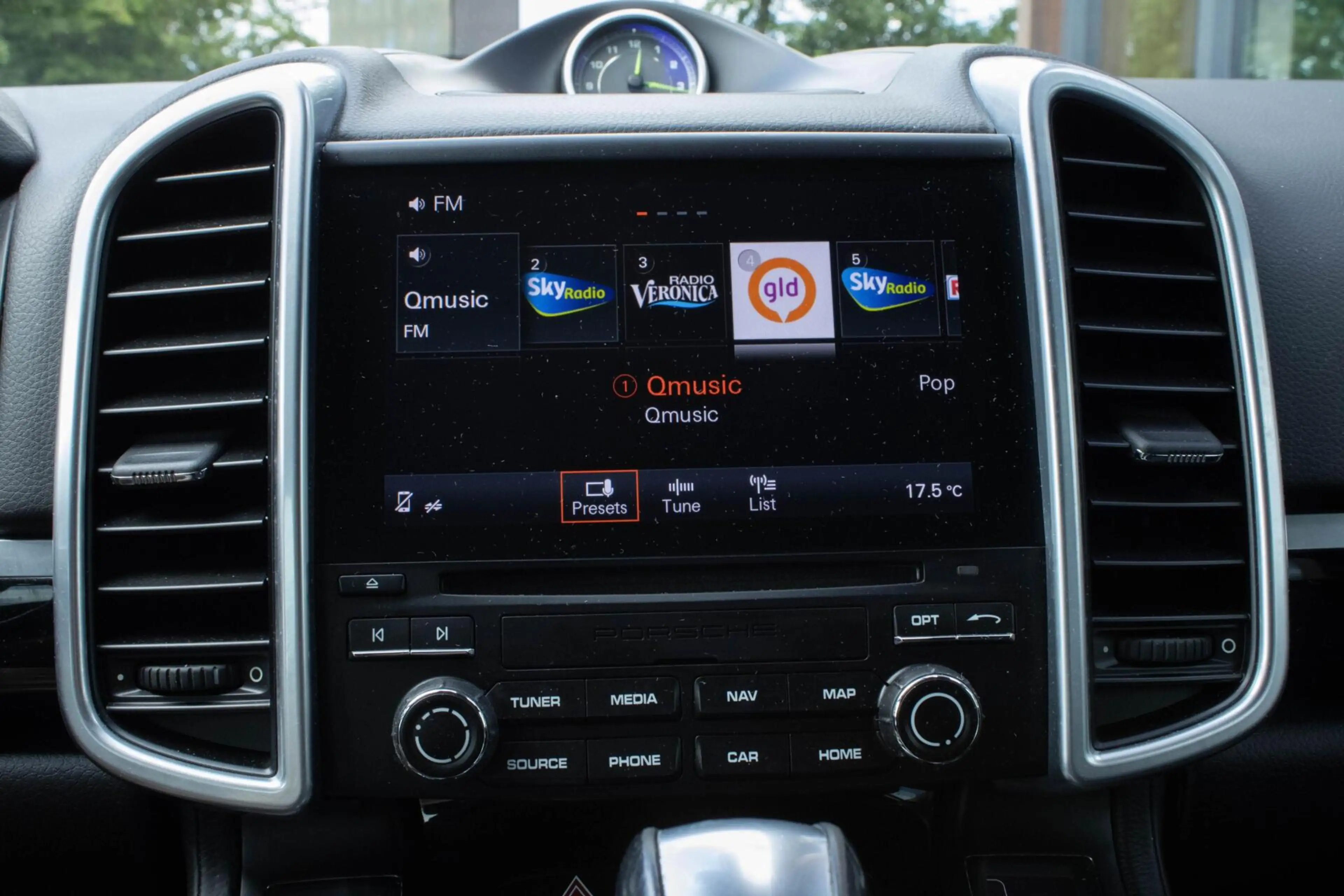 Porsche Cayenne 3.0 S E-Hybrid Platinum Edition|Pano|Stoelverwarmi — photo 41