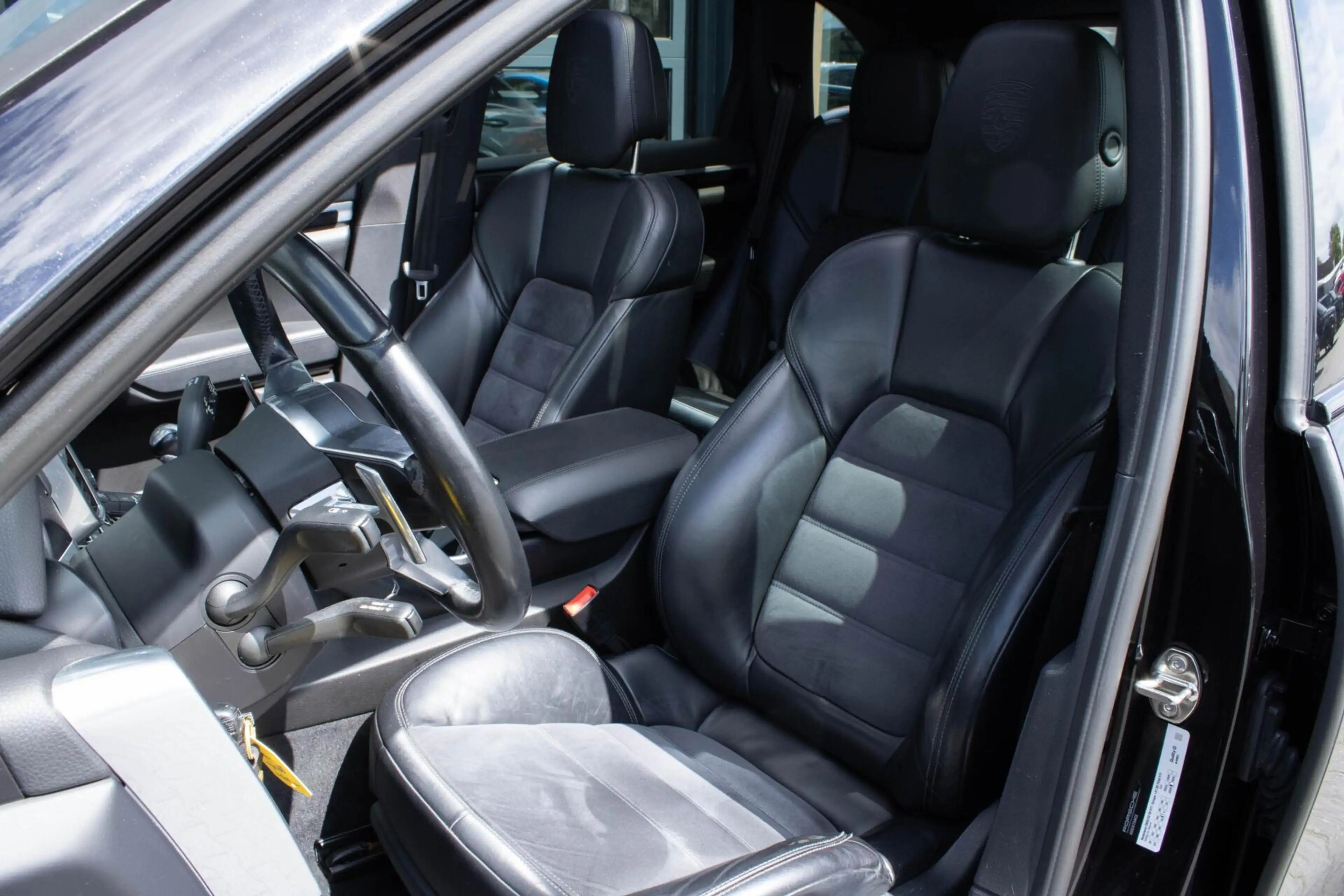 Porsche Cayenne 3.0 S E-Hybrid Platinum Edition|Pano|Stoelverwarmi — photo 18