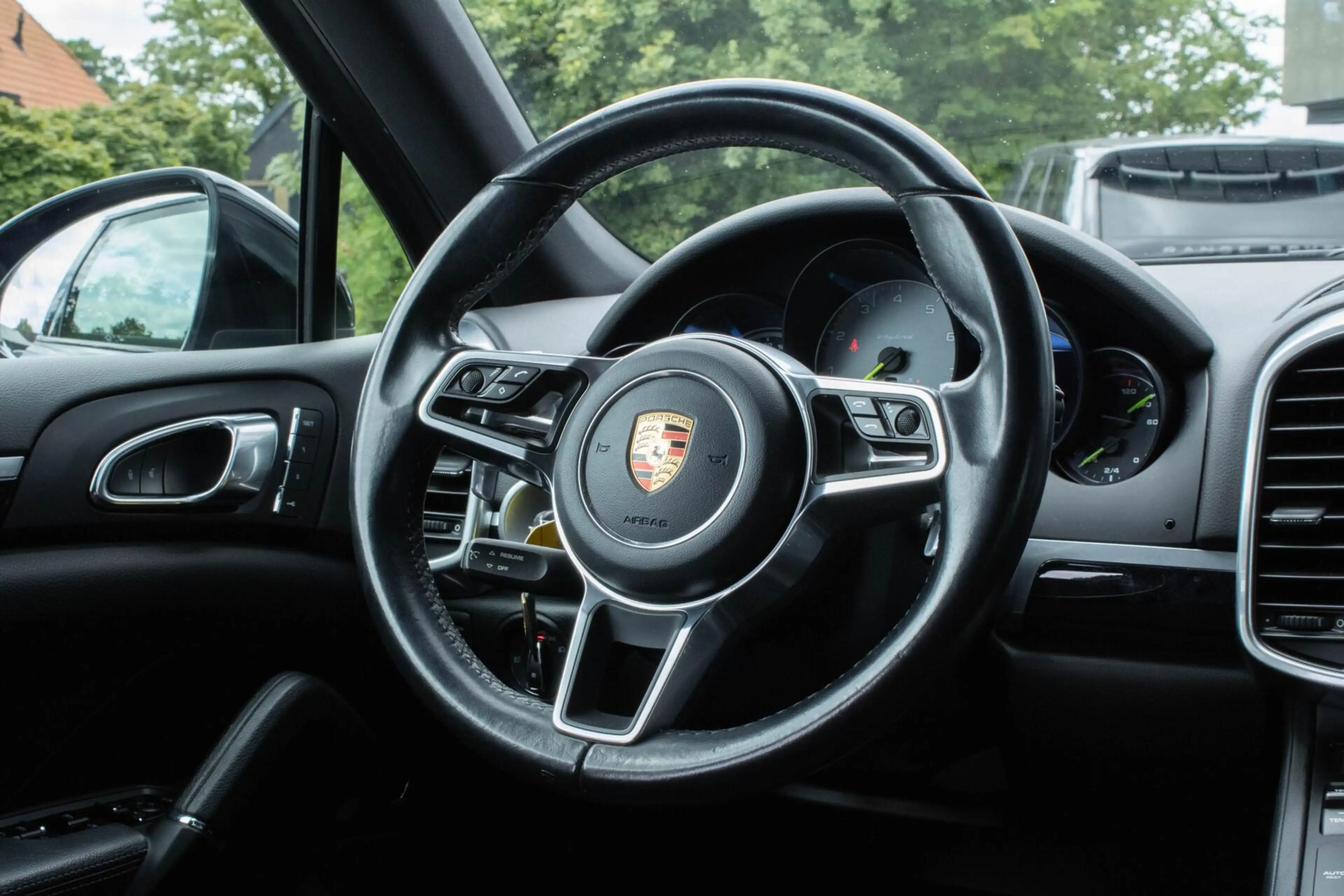 Porsche Cayenne 3.0 S E-Hybrid Platinum Edition|Pano|Stoelverwarmi — photo 30