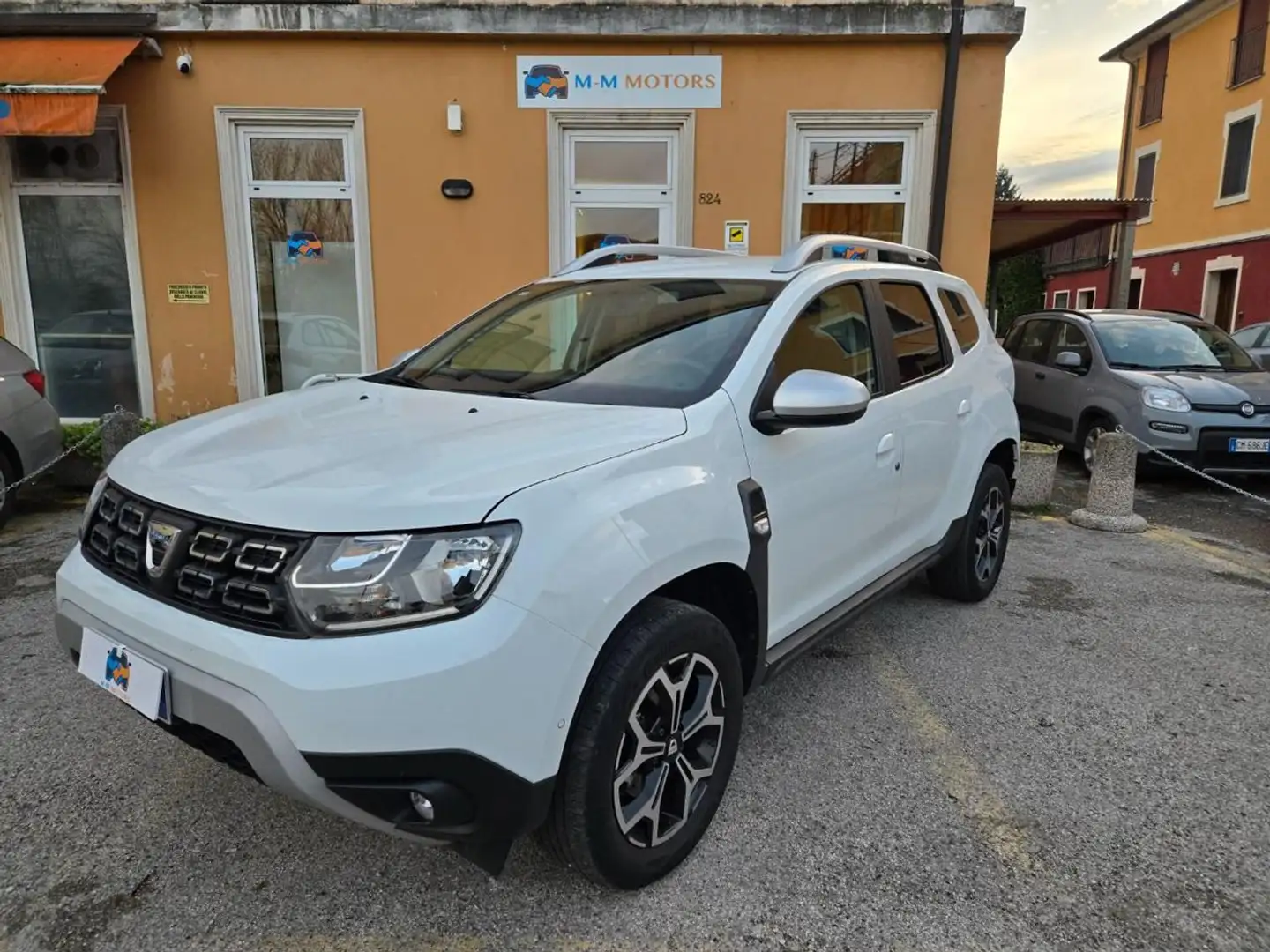 Dacia Duster 1.0 TCe 100 CV ECO-G 4x2 Prestige Blanc - 1