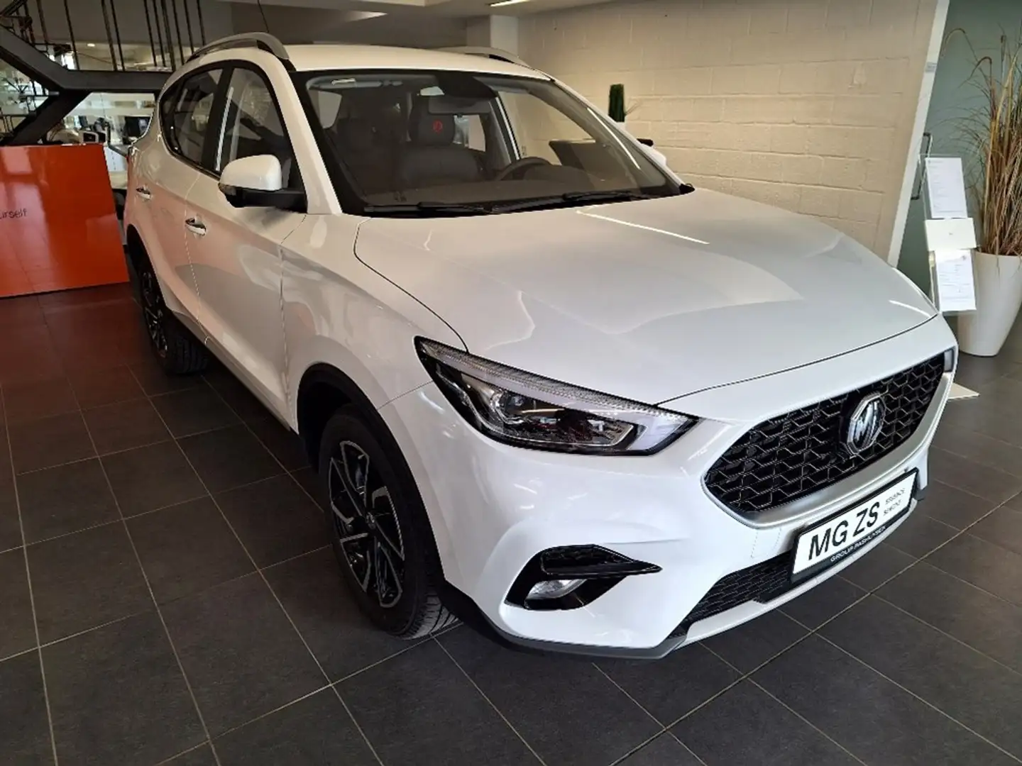 MG ZS 1.5 comfort Wit - 1