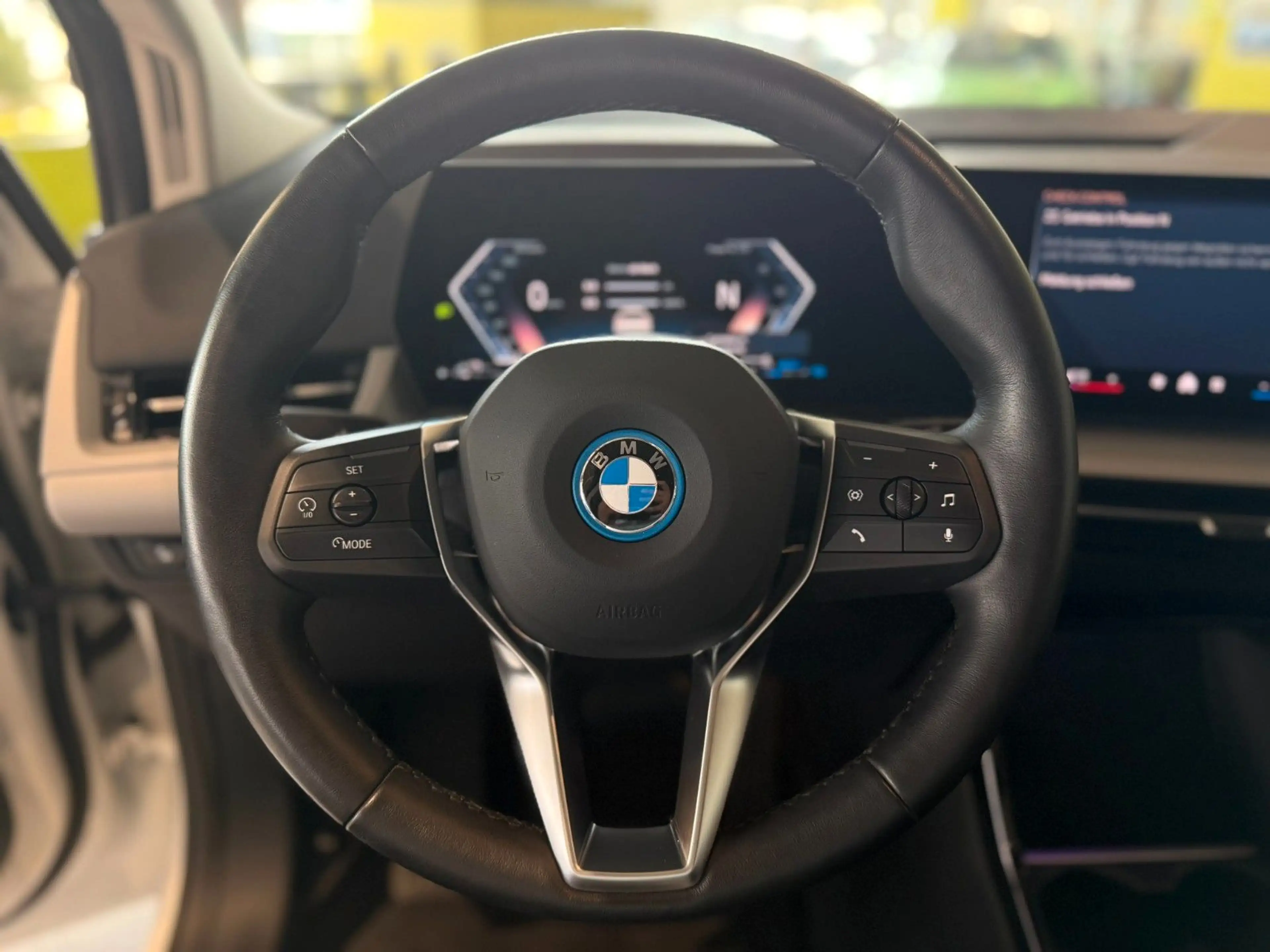 BMW 230 e Active Tourer xDrive*AHK*Kamera*ACC* — photo 13