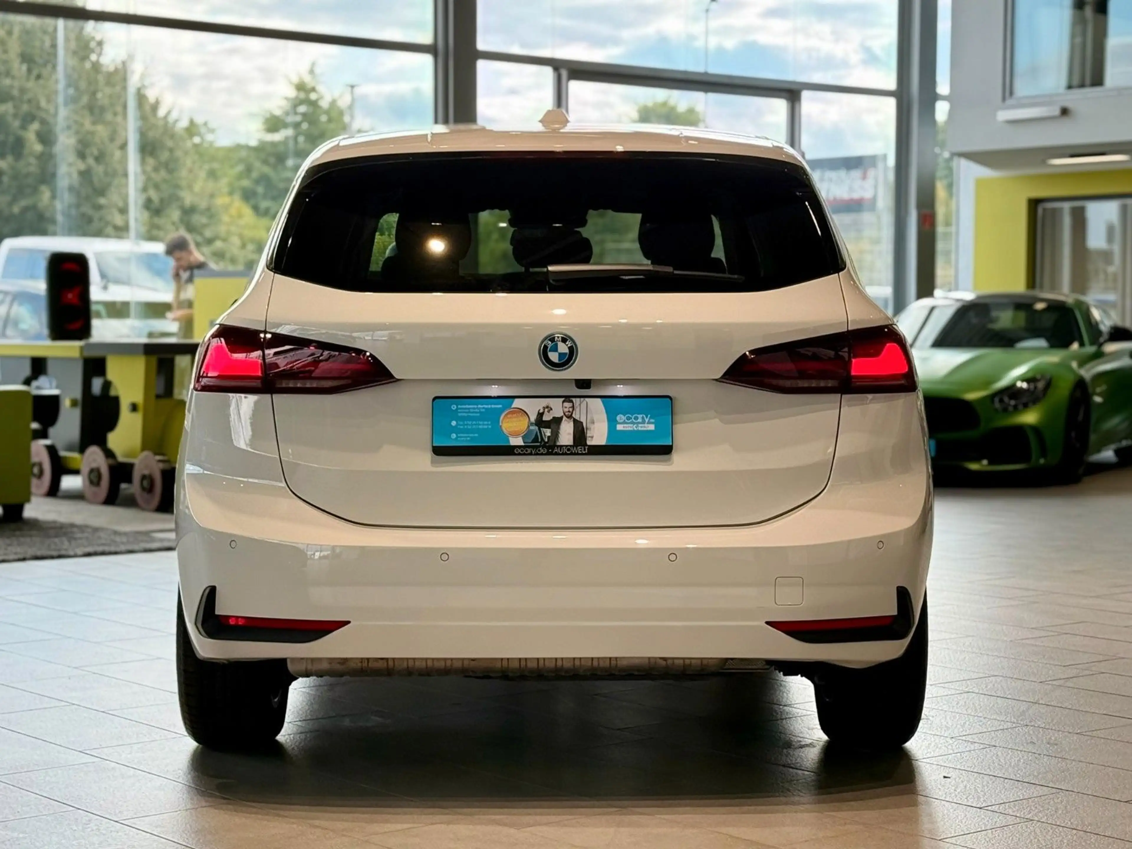 BMW 230 e Active Tourer xDrive*AHK*Kamera*ACC* — photo 5
