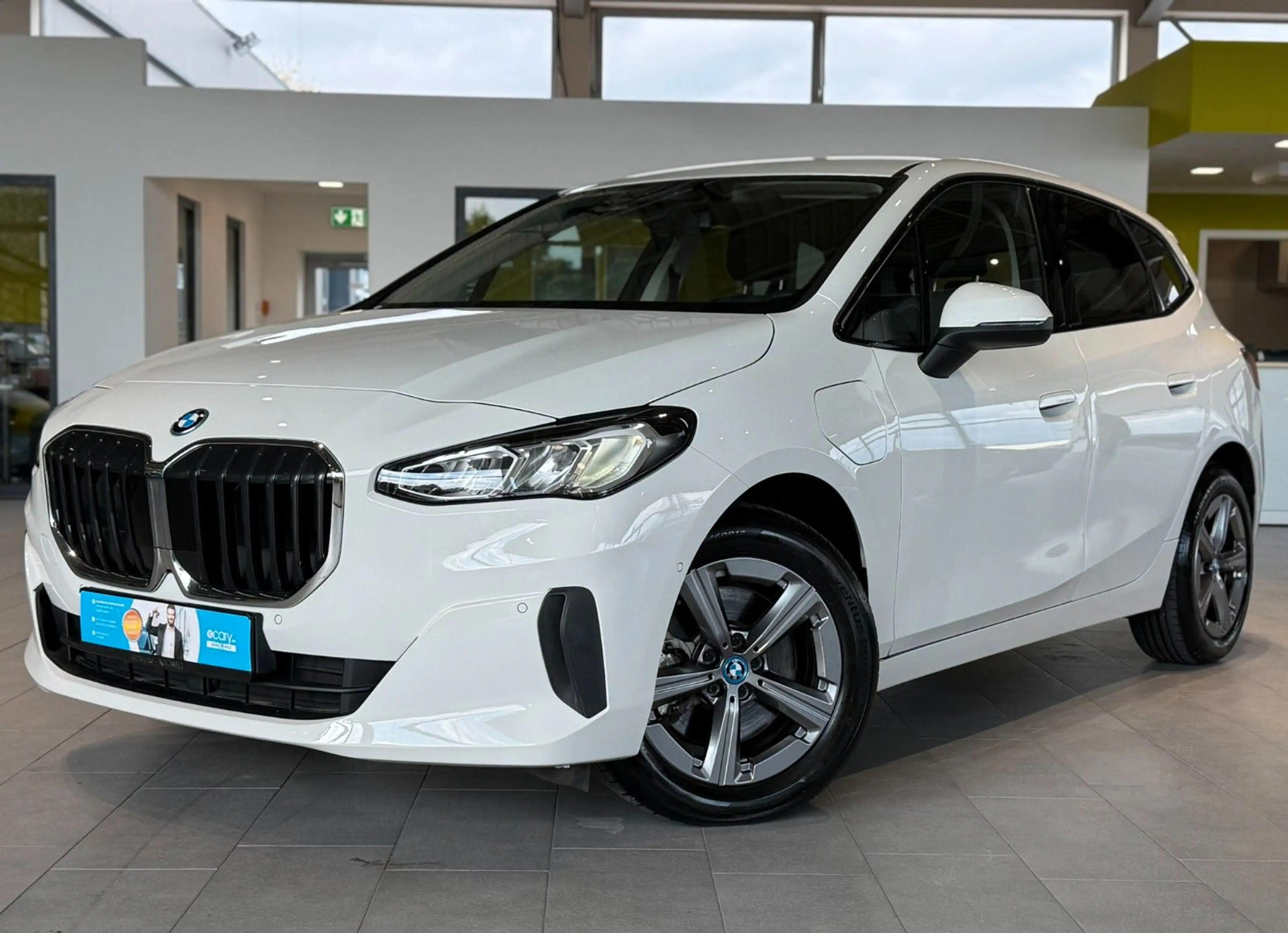 BMW 230 e Active Tourer xDrive*AHK*Kamera*ACC*