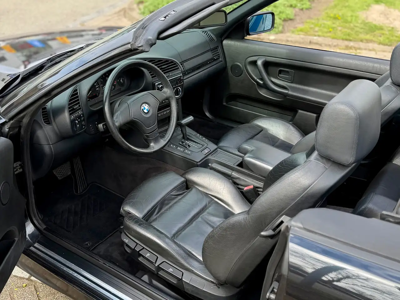 BMW 320 3-serie Cabrio 320i Executive, foto 5