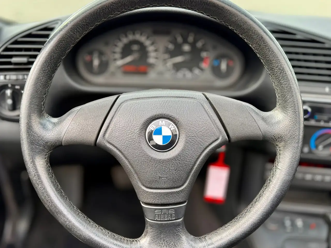 BMW 320 3-serie Cabrio 320i Executive, foto 11