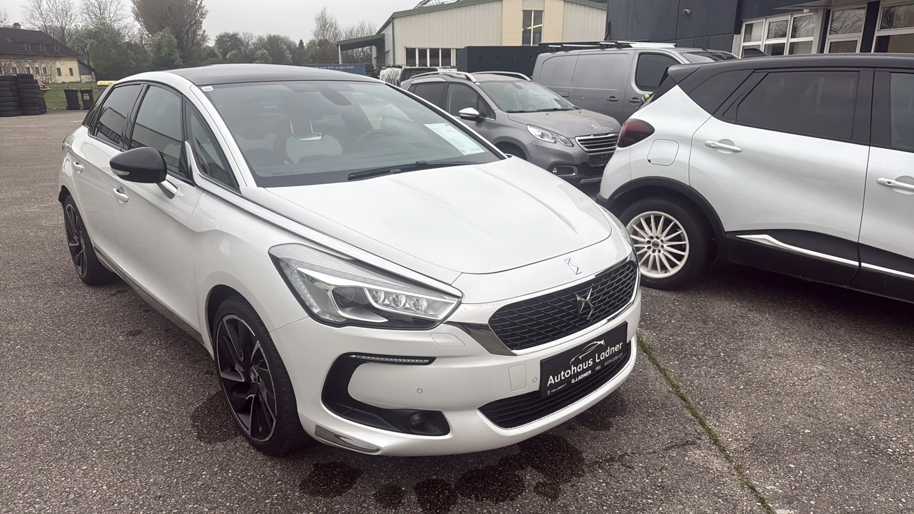 DS Automobiles DS 5 BlueHDi 180 EAT6 Denon Soundsystem — photo 3