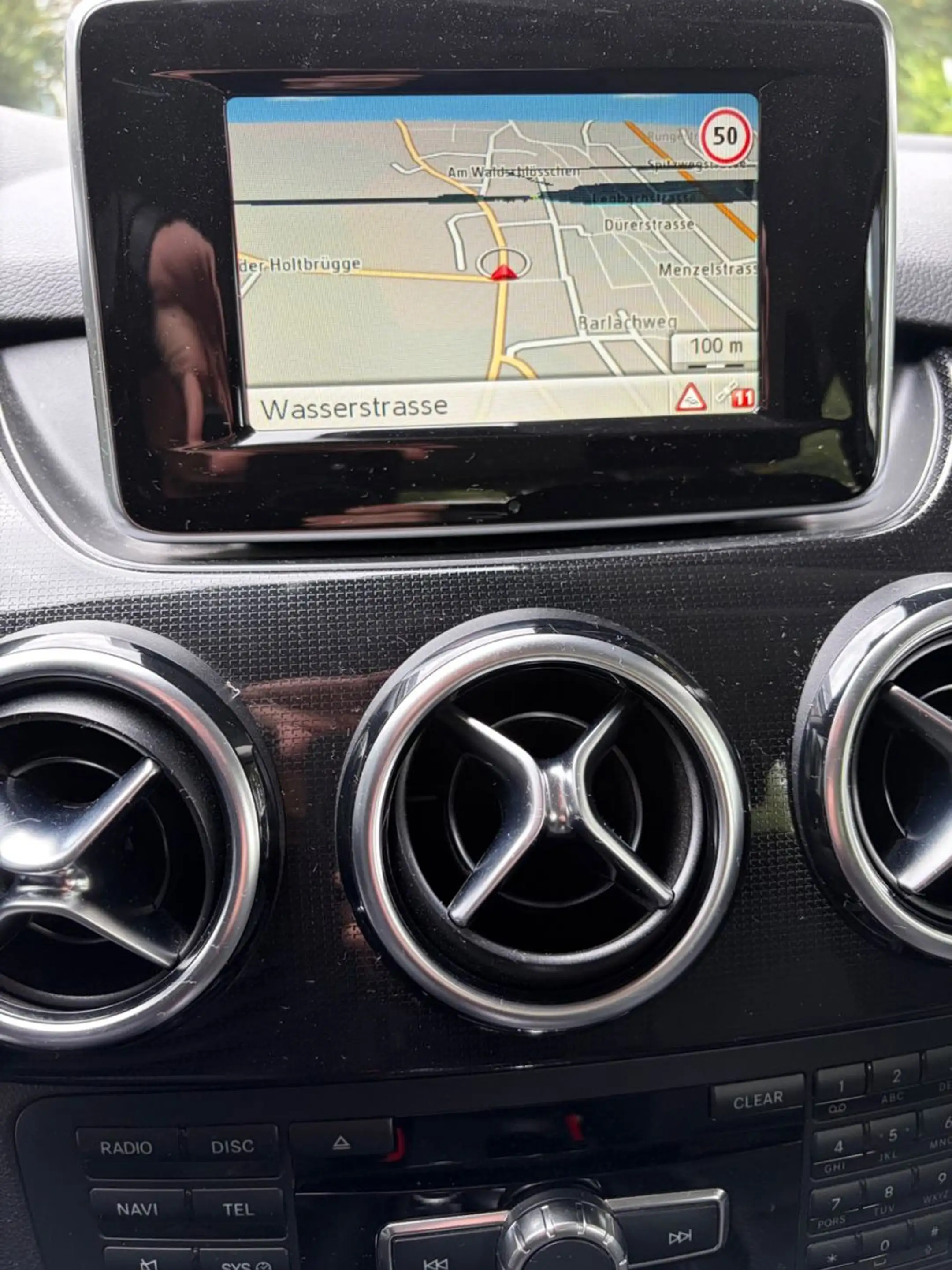 Mercedes-Benz B 180 +Navi+SHZ+Klima+Kamera+BT+LM+WR — photo 11