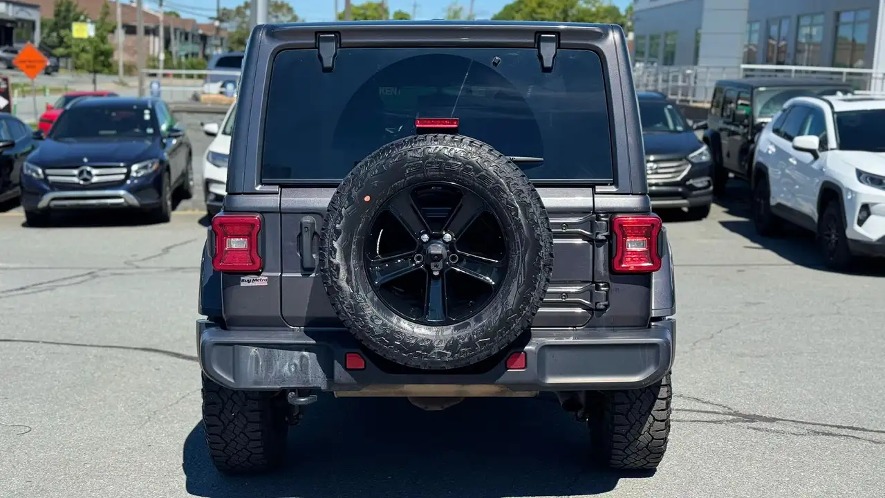 Jeep Wrangler photo Jeep Wrangler