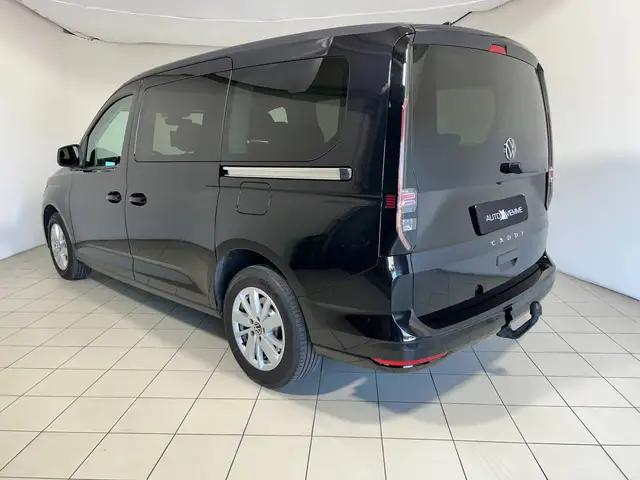 Volkswagen Caddy view 6