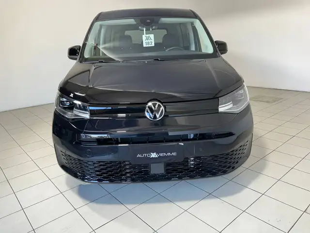 Volkswagen Caddy view 8