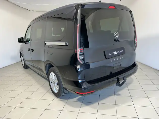 Volkswagen Caddy view 5