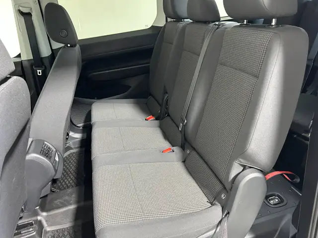 Volkswagen Caddy view 12