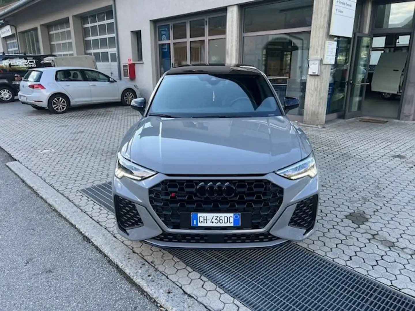 Audi RS Q3 Q3 Sportback RS 2.5 quattro s-tronic Gris - 1
