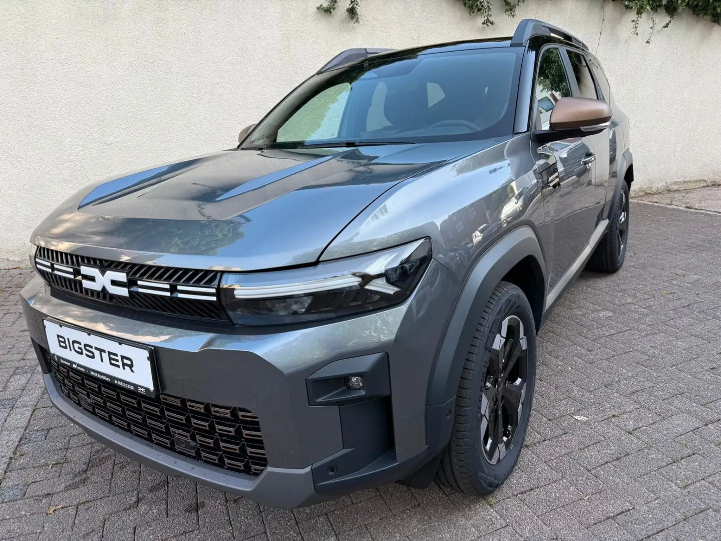 Dacia Bigster hybrid 155 Extreme *SOFORT AN LAGER* Grau - 1