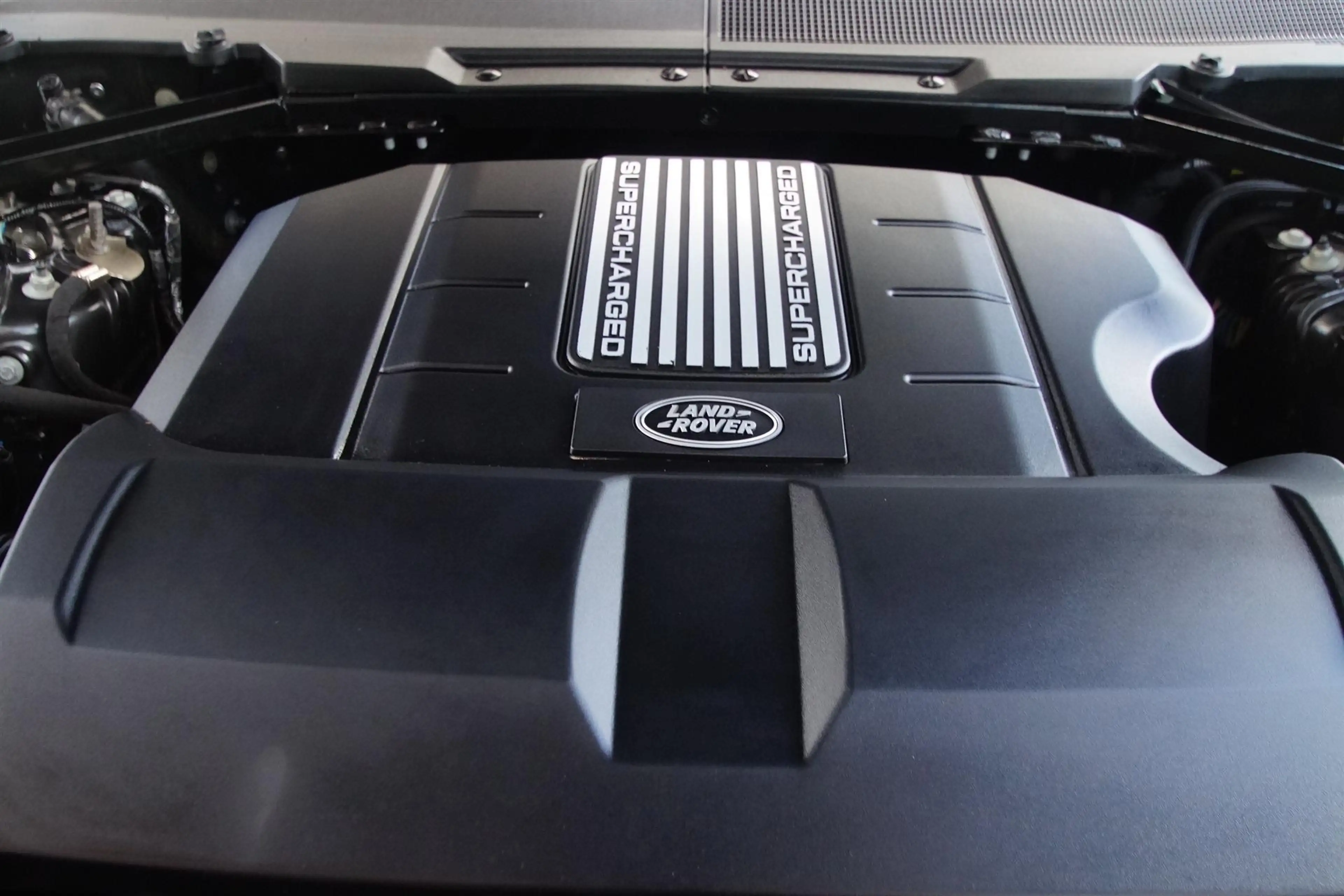Land Rover Defender 5.0-V8*URBAN*Carpathian*LuchtV*HUD*360Camera*Trekh — photo 11