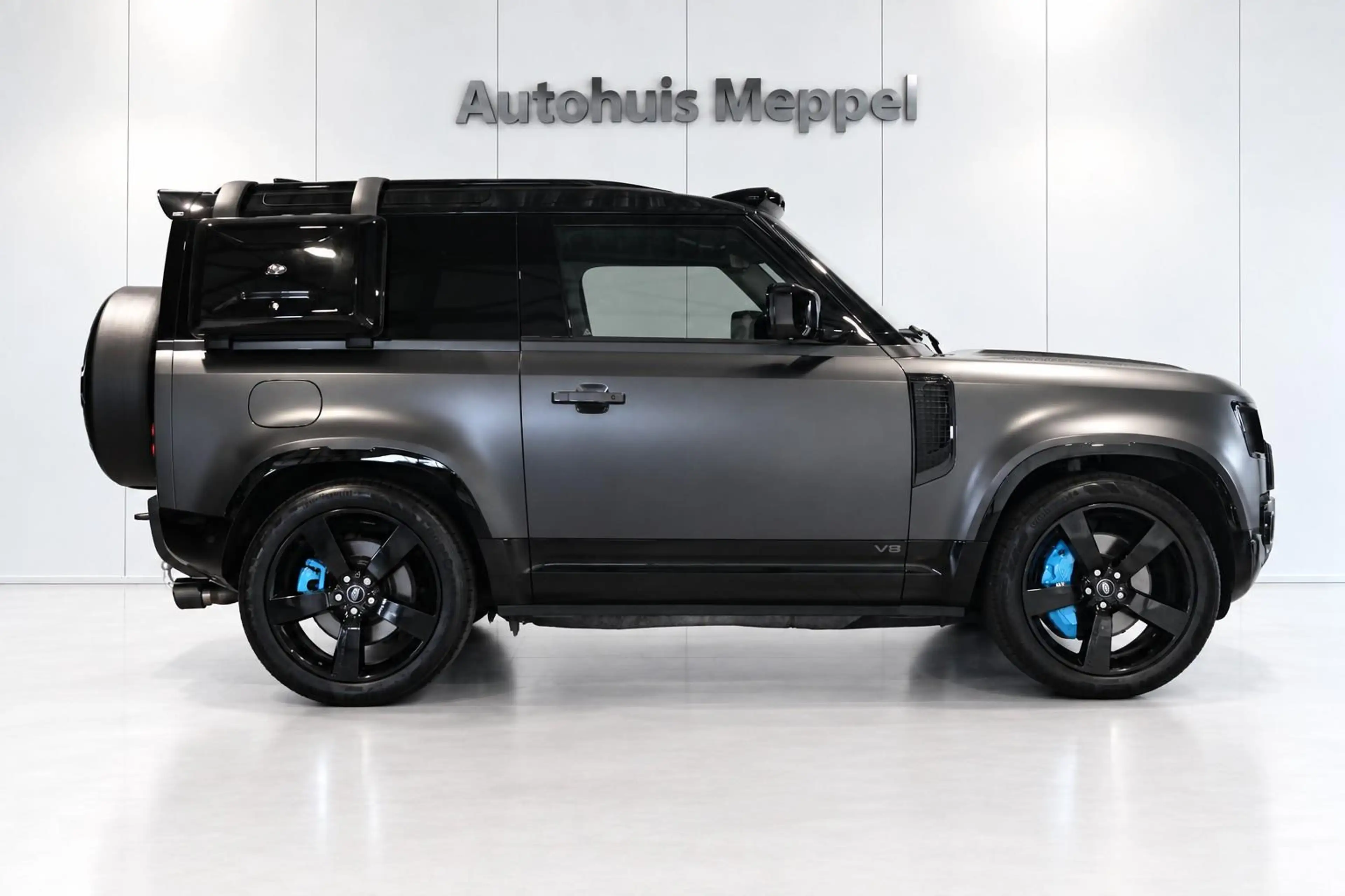 Land Rover Defender 5.0-V8*URBAN*Carpathian*LuchtV*HUD*360Camera*Trekh — photo 12