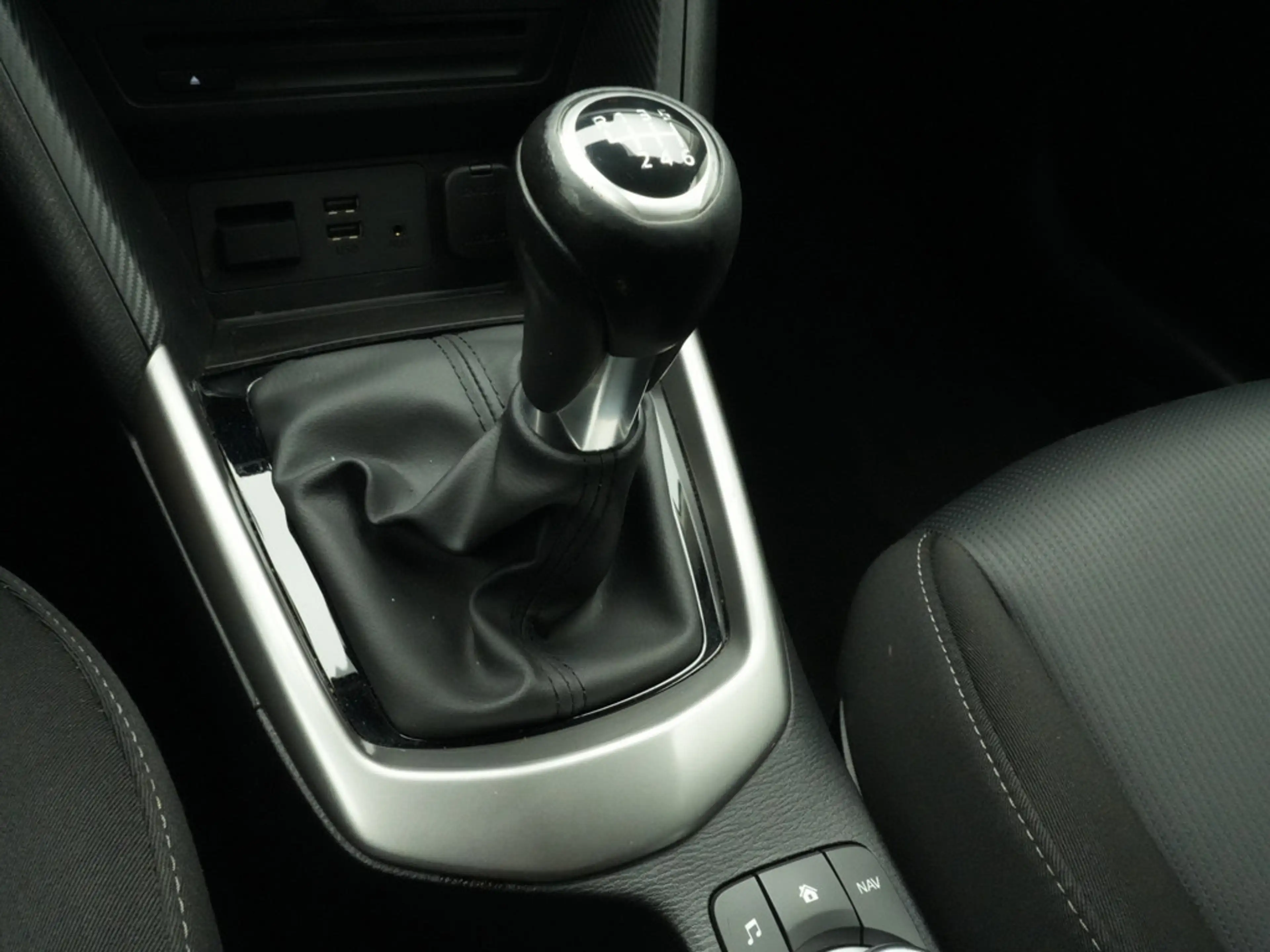 Mazda CX-3 Exclusive-Line LED SHZ NAVI PDC — photo 13