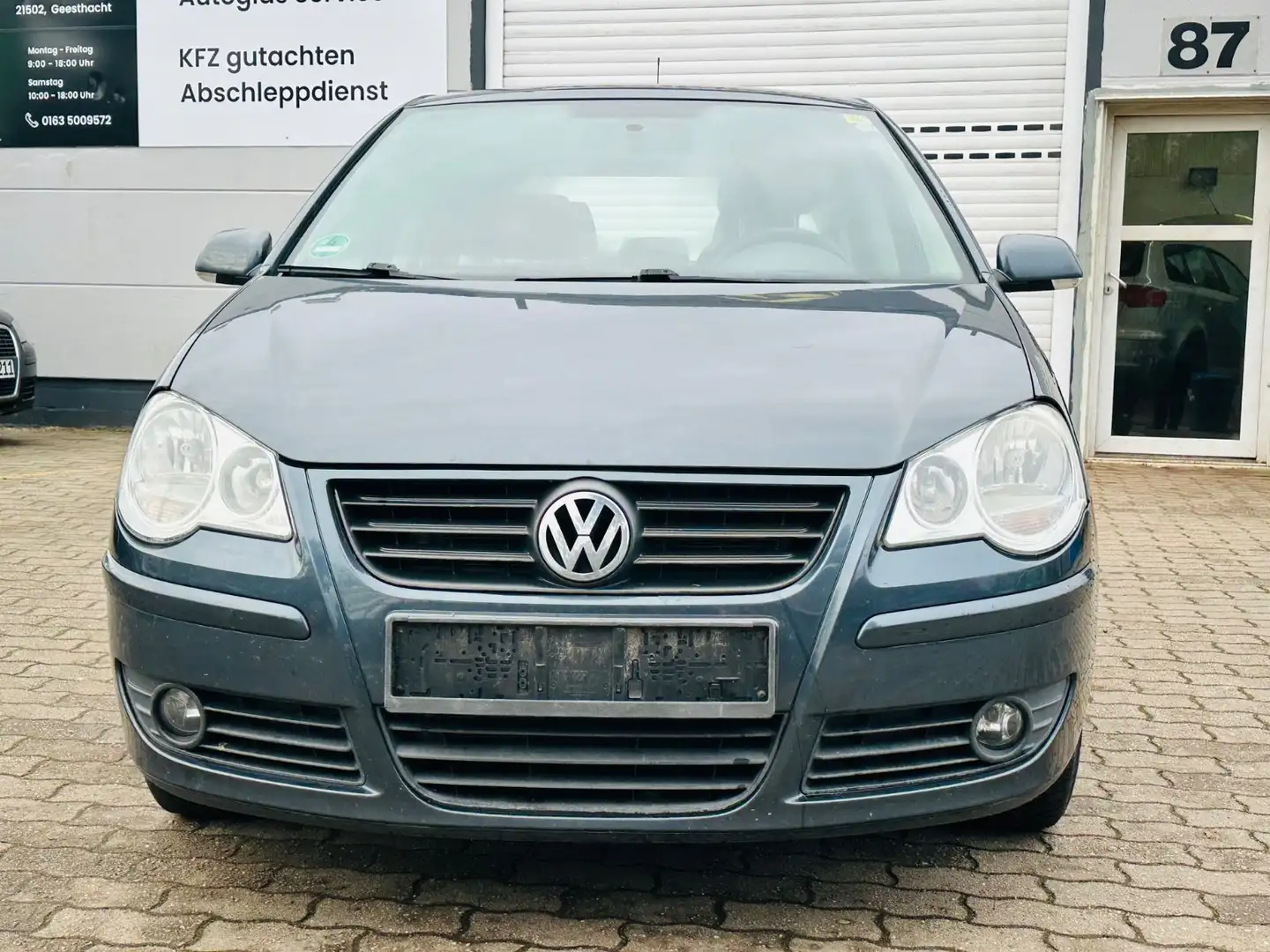 Volkswagen Polo IV Comfortline,1Hand,klima,tüv&inspneue, Blau - 2