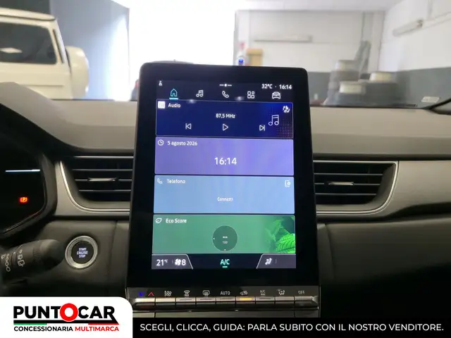 Renault Captur view 15