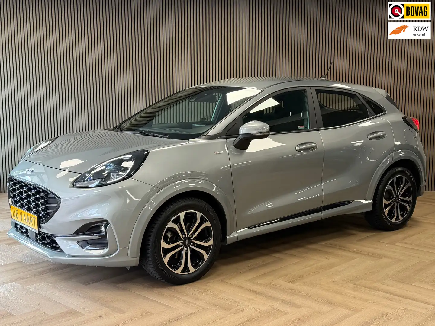 Ford Puma 1.0 EcoBoost Hybrid ST-Line AIRCO CRUISE PDC NAVIG Gris - 1
