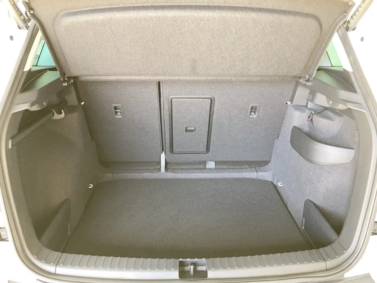 Skoda Karoq Ambition TSI, миниатюра 11