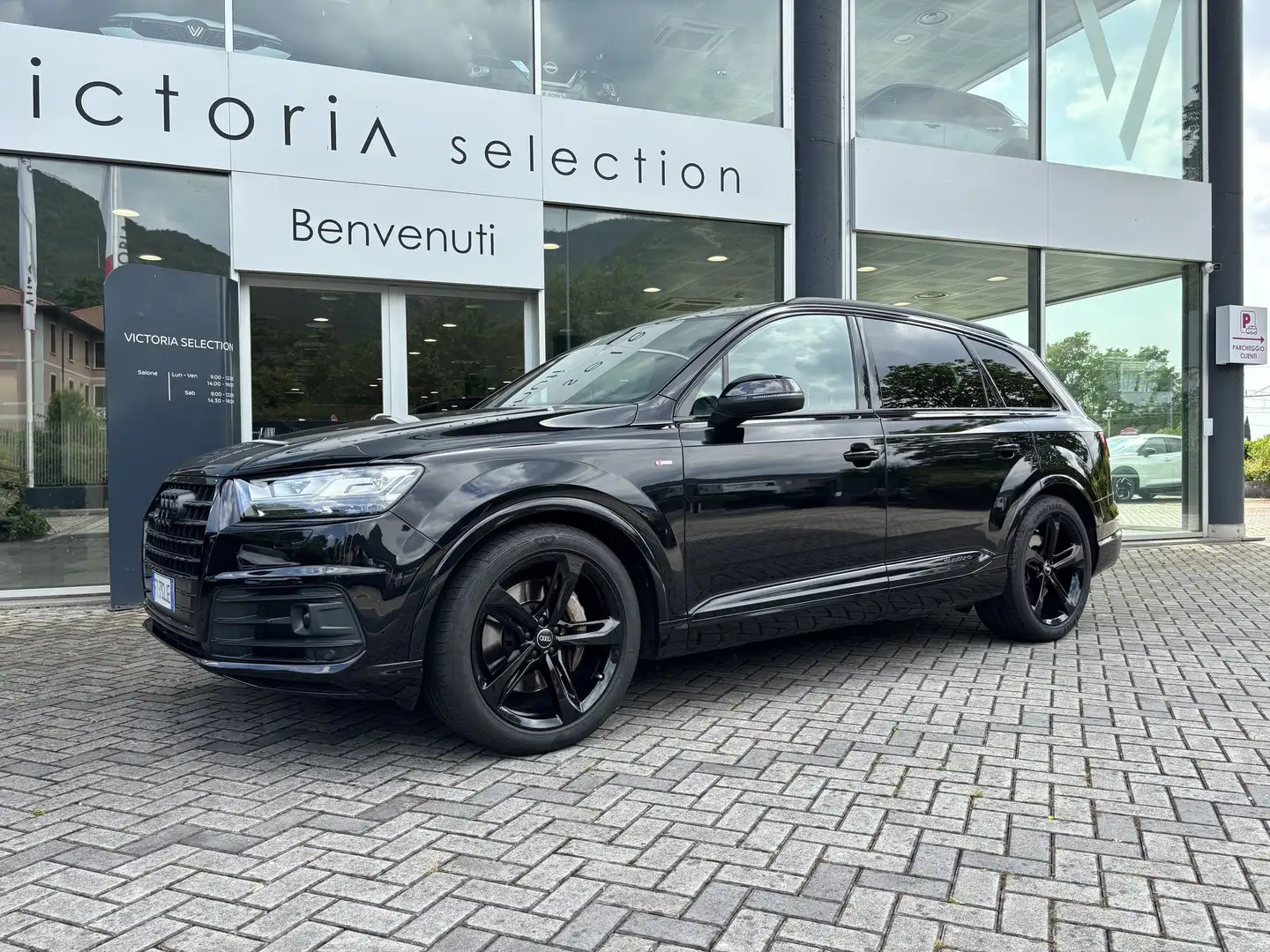 Audi Q7 3.0 TDI 272 CV QUATTRO S-LINE C.AUTOMATICO 7 POSTI Nero - 2