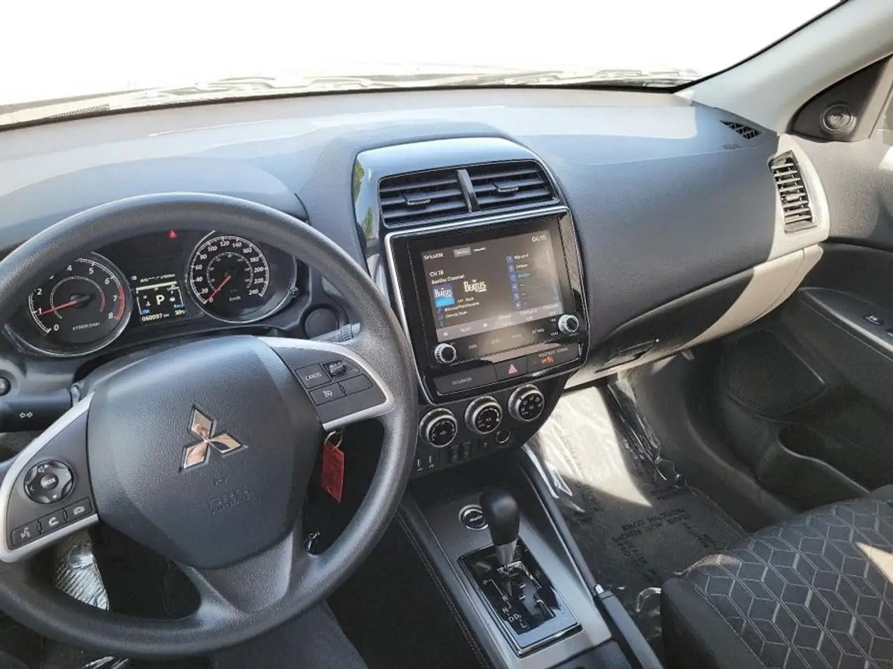 Mitsubishi RVR снимка Mitsubishi RVR
