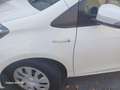 Toyota Yaris Yaris 5.T. Hybrid Weiß - thumbnail 2