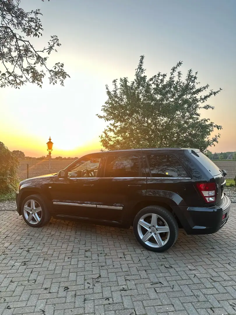 Jeep Grand Cherokee 6.1 V8 Hemi SRT-8 Zwart - 1