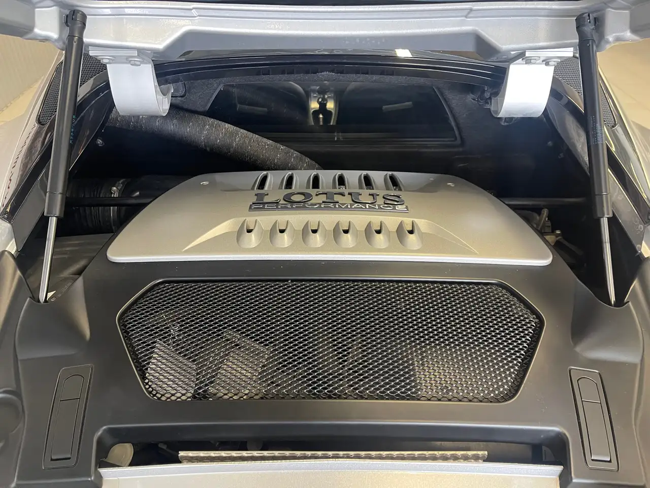 LOTUS EVORA 3.5 V6 - 2+0 280 ch BVM - SELLERIE CUIR - VOLANT EN CUIR