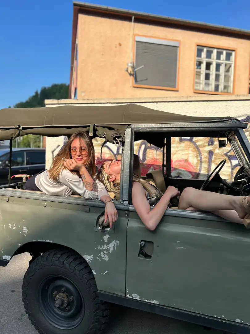 Land Rover Зелений - 2