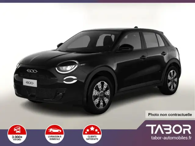 Fiat 600 Hybrid 145 Icon Cam GPS 2xPDC ADML Hiv