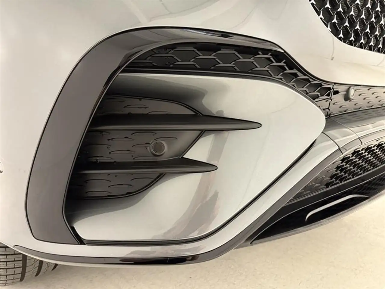 Mercedes-Benz GLE photo Mercedes-Benz GLE