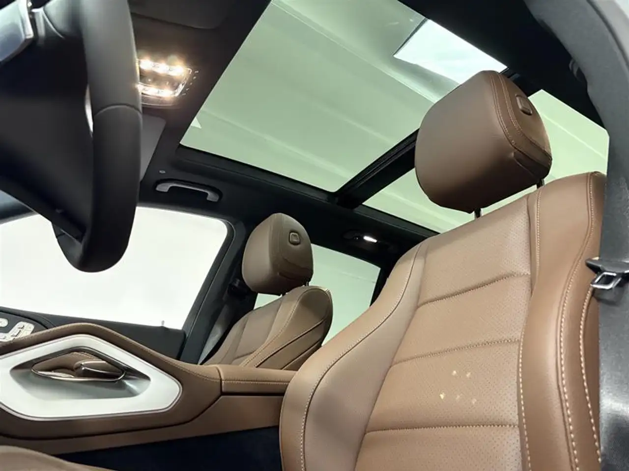 Mercedes-Benz GLE photo Mercedes-Benz GLE
