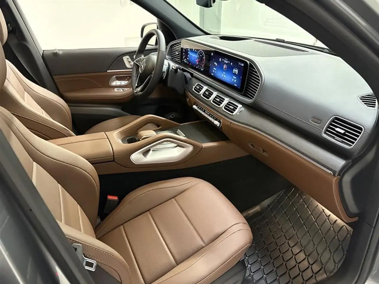Mercedes-Benz GLE photo Mercedes-Benz GLE