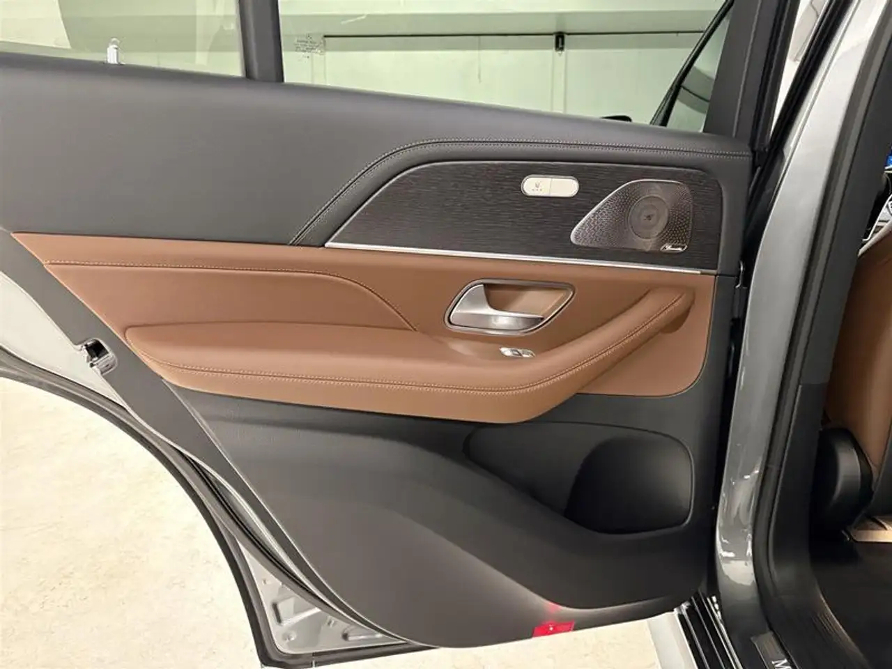 Mercedes-Benz GLE photo Mercedes-Benz GLE