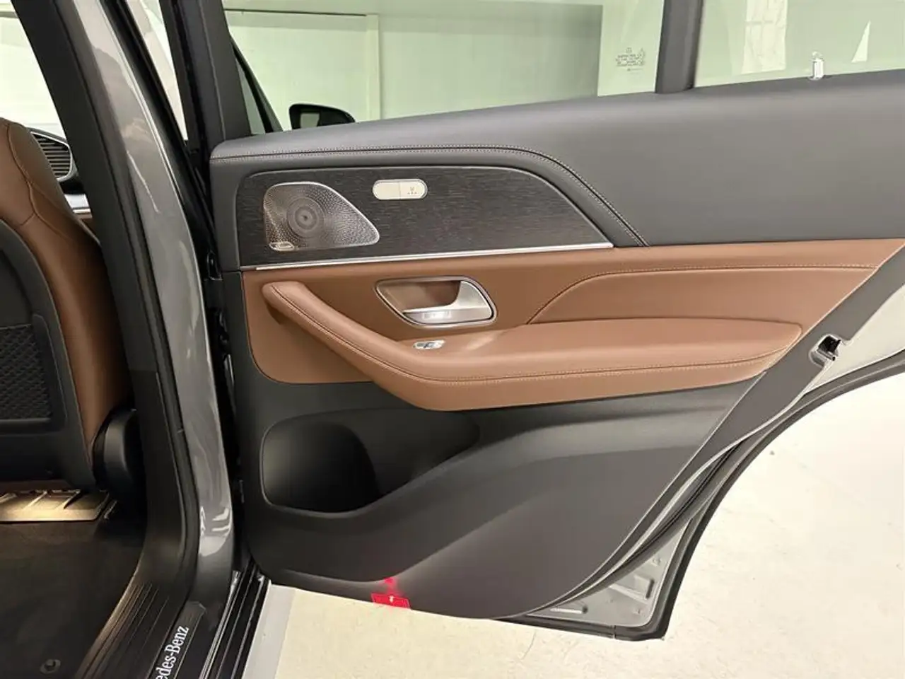Mercedes-Benz GLE photo Mercedes-Benz GLE