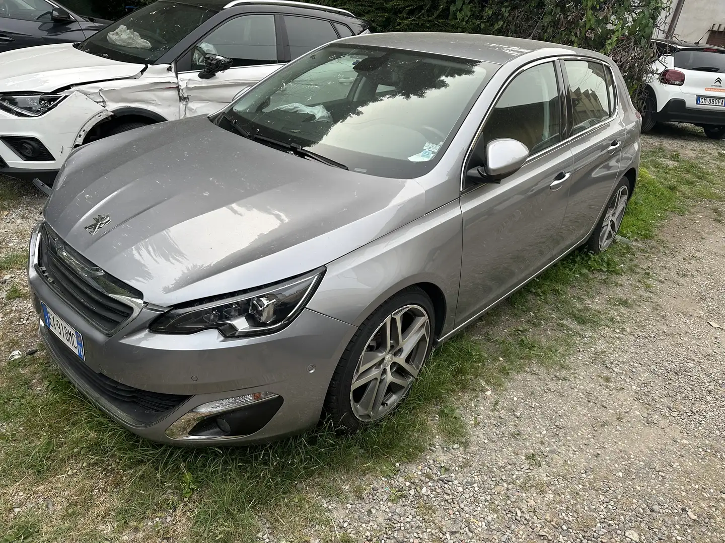 Peugeot 308 5p 1.2 puretech t (e-thp) Allure s&s 130cv - 1